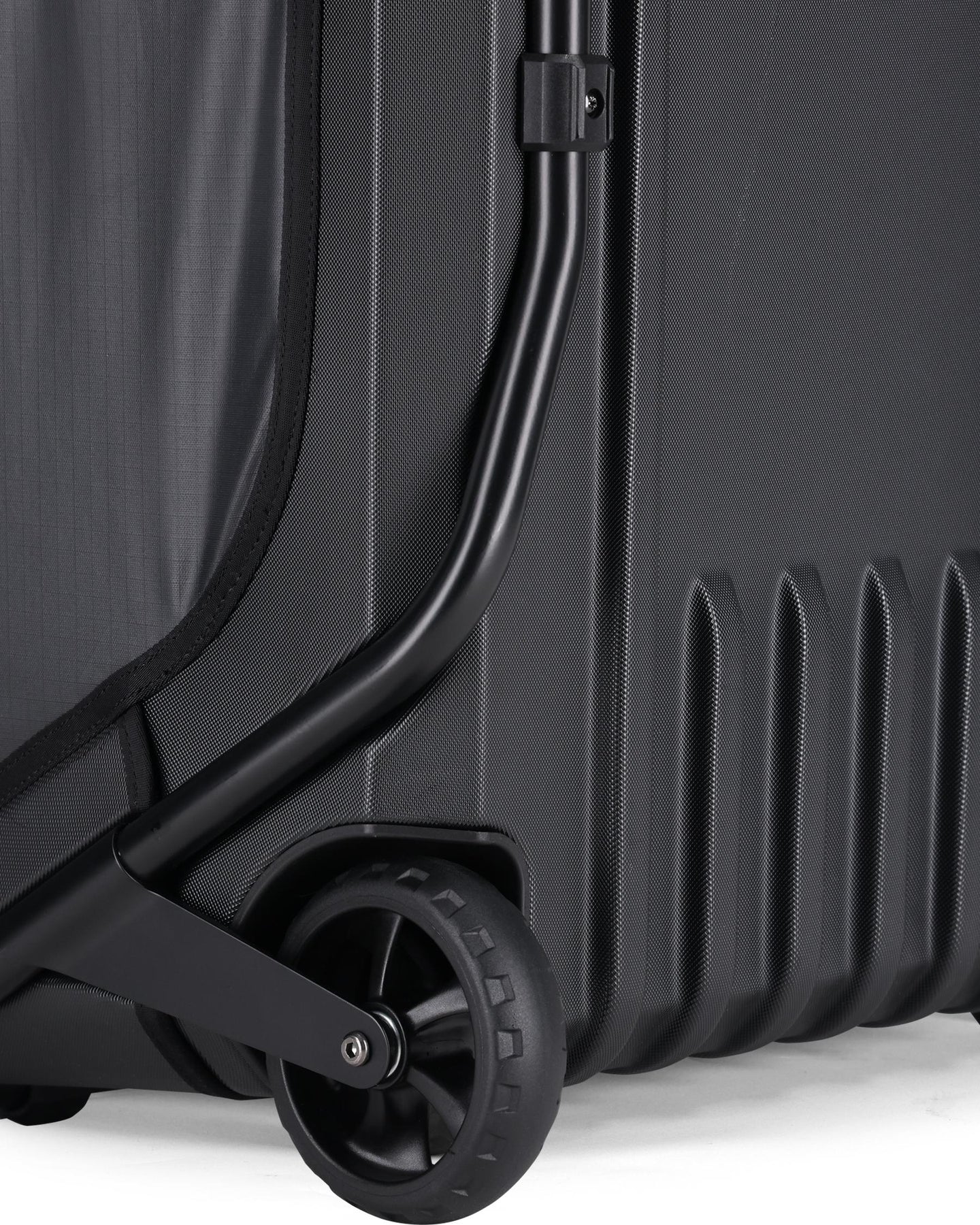 Simms Tailwind Roller - Black