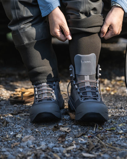 Simms Women's Flyweight Boot - Vibram