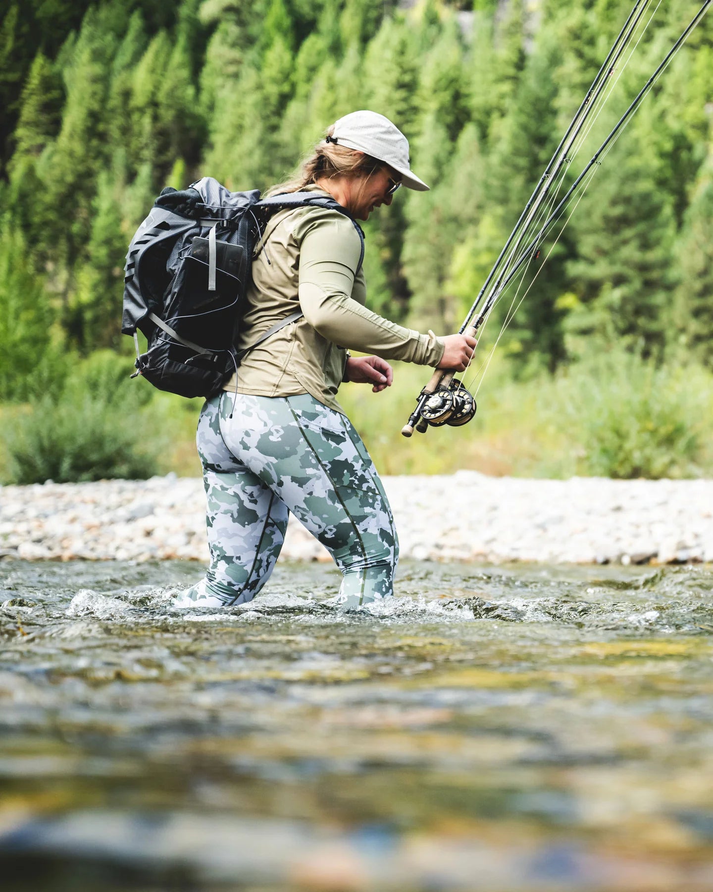 Simms Flyweight Backpack - Smoke