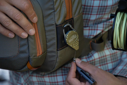 Fishpond Cross-Current Chest Pack - Color Gravel