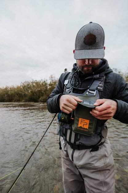 Fishpond Stormshadow Chest Pack